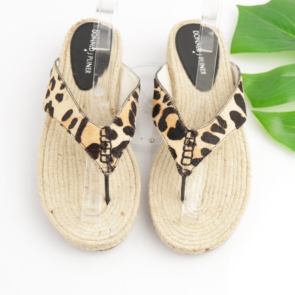 Donald Pliner Womens Kyla Sandal Size 8 Brown Leopard Pony Hair Thong Slide Shoe - Picture 12 of 12